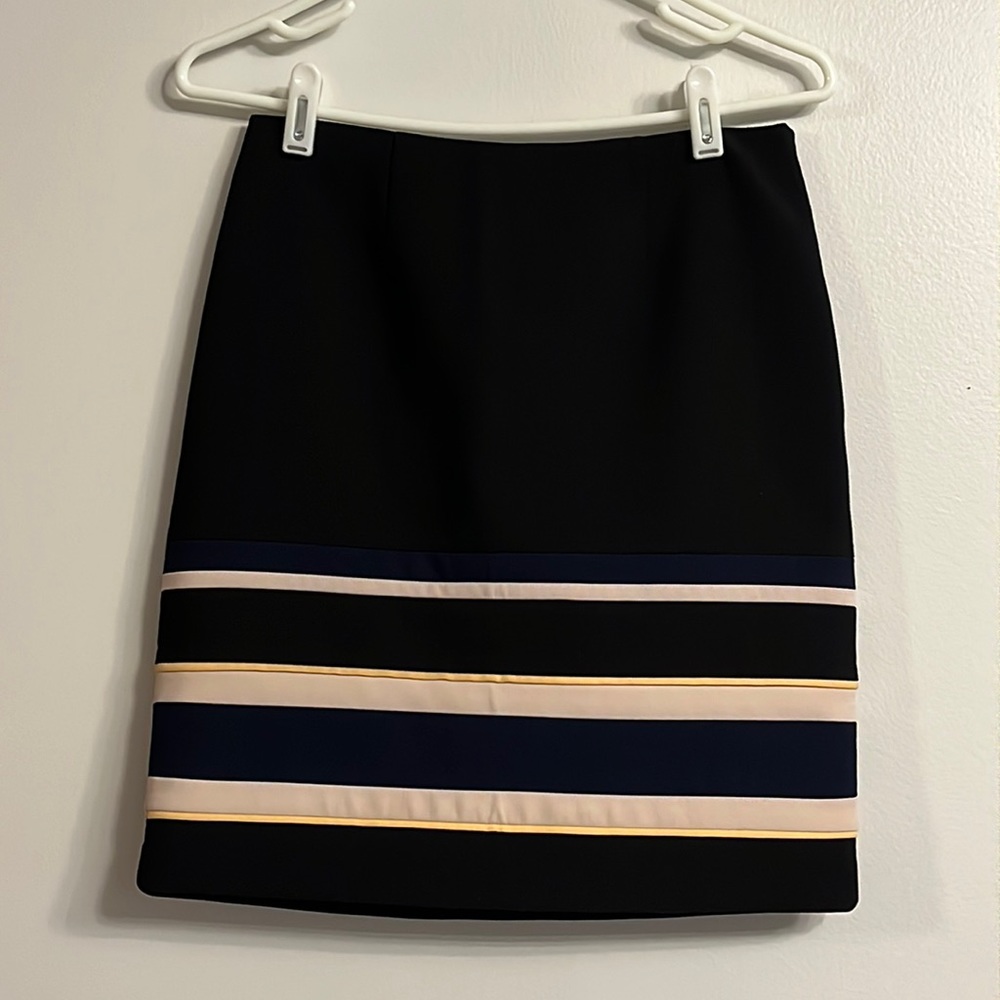 White House Black Market Black Pencil Skirt w/ Navy/Beige/Yellow Stripes-Size 0
